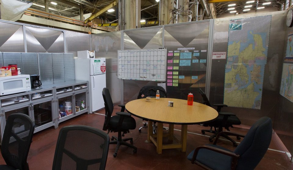 temporary exterior walls lightweight high strength temporary metal walls and panels